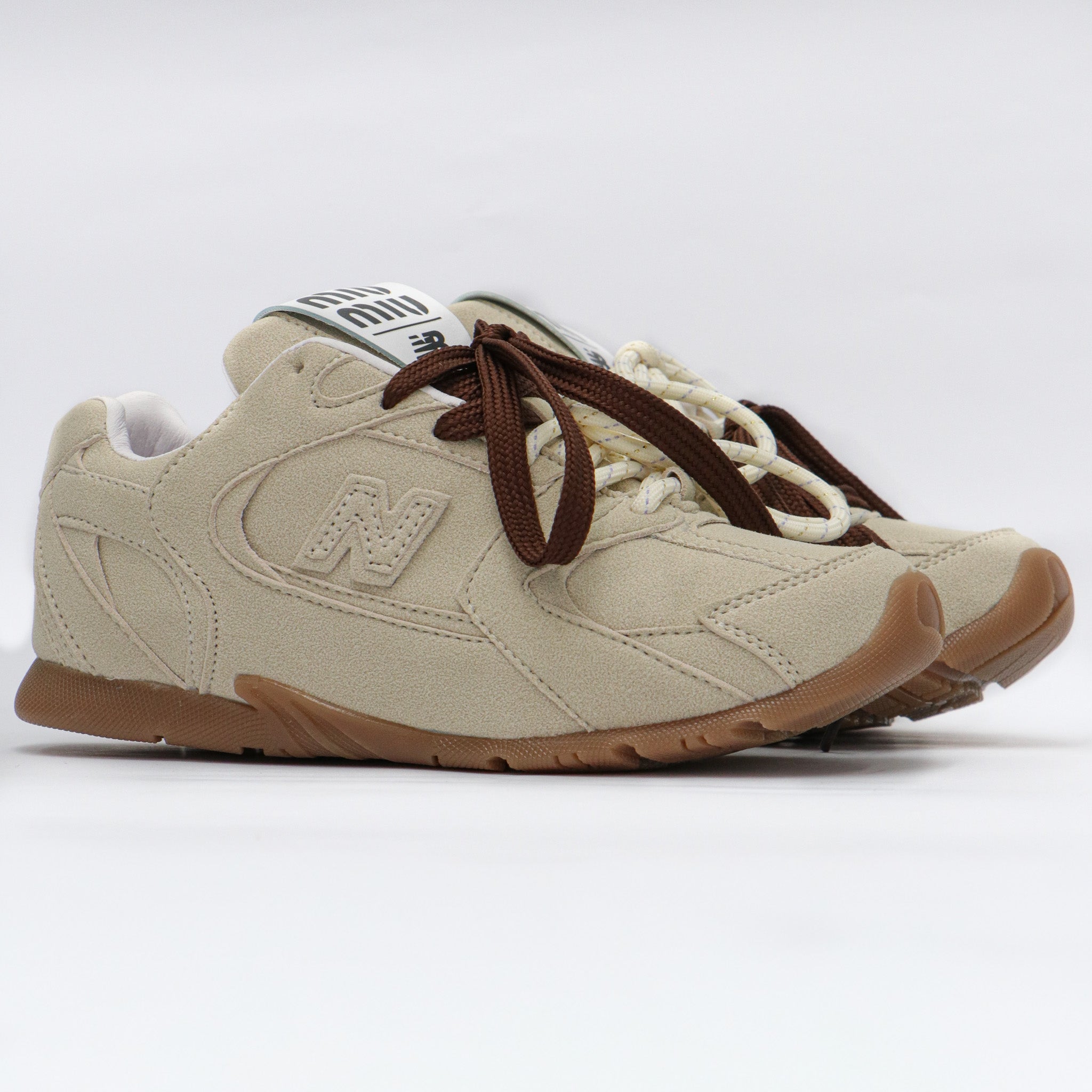 MIU MIU NEW BALANCE Y35