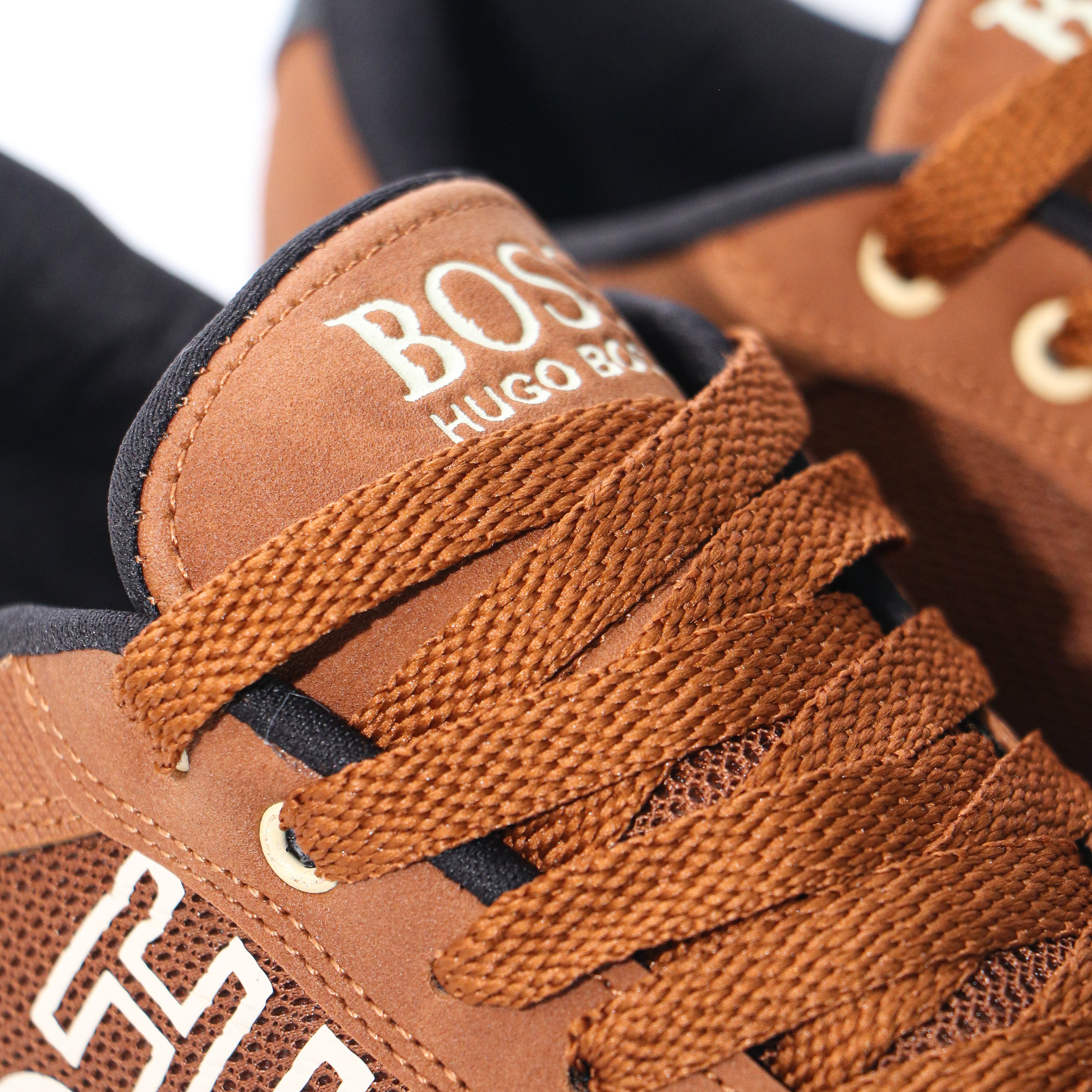 HUGO BOSS 916